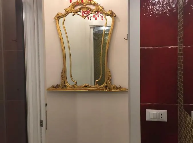 San Marco Square Apartment *